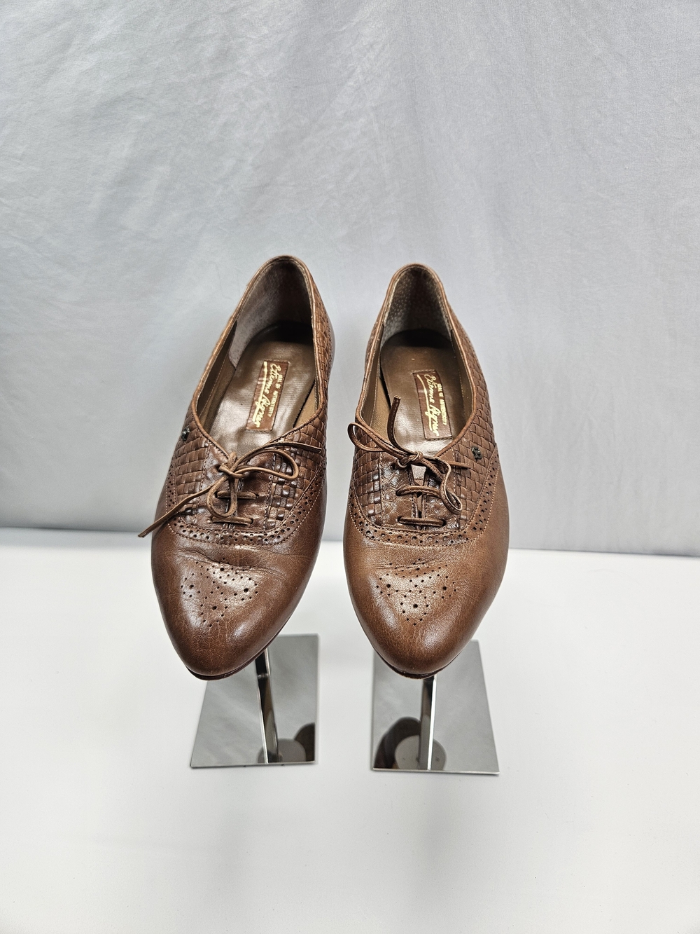Vintage Etienne Aigner Woven Leather Oxford Flats Lace Up Brogue Brown Shoes 8.5